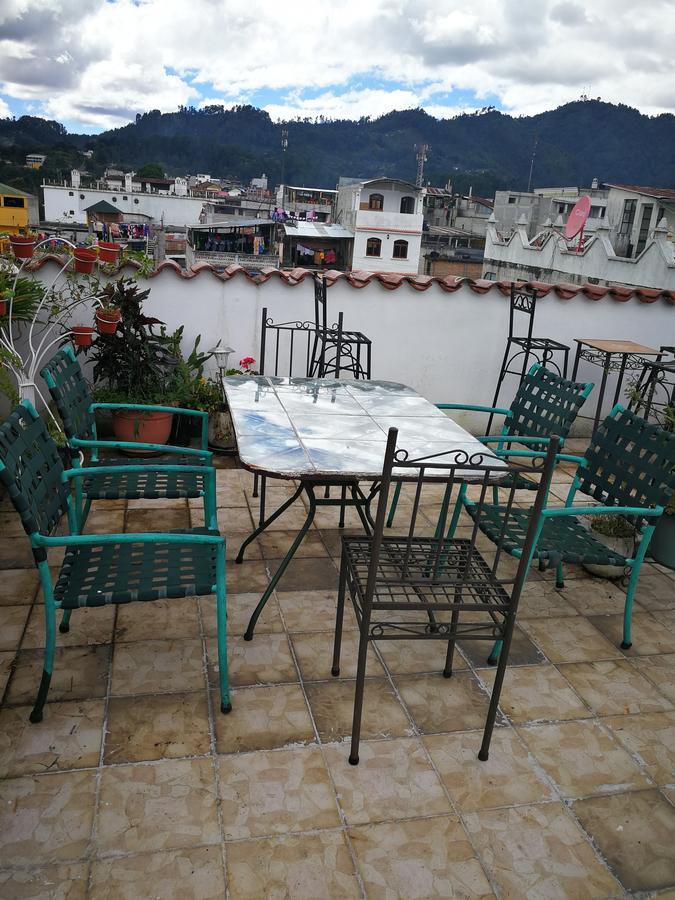 Hotel Chalet Chichicastenango Εξωτερικό φωτογραφία